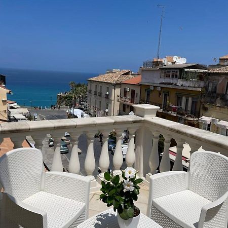 Bed and Breakfast Terrazzo Del Borgo Тропея Экстерьер фото